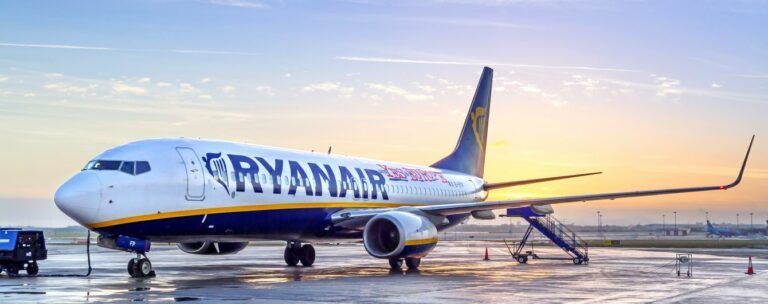 В Барселону за 11 євро, в Лондон – за 5. Чому Ryanair такий дешевий Фото 1