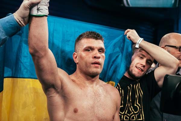 Деревянченко жестко нокаутировал непобедимого ямайца