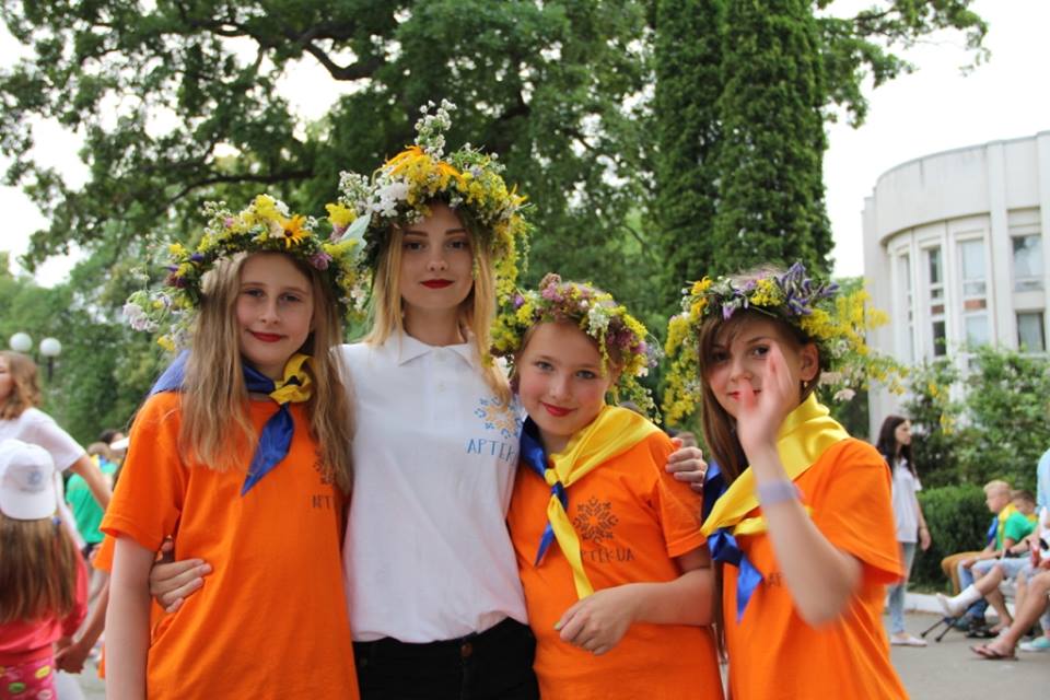 Сколько стоит путевка в Артек в 2017-м