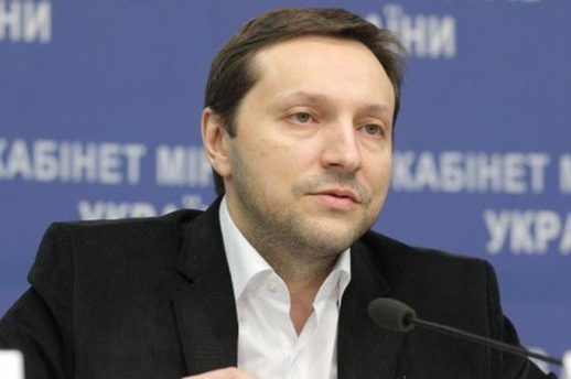 Е-декларація Стеця: нерухомість, 3 автівки та зарплата у 149 тис. грн