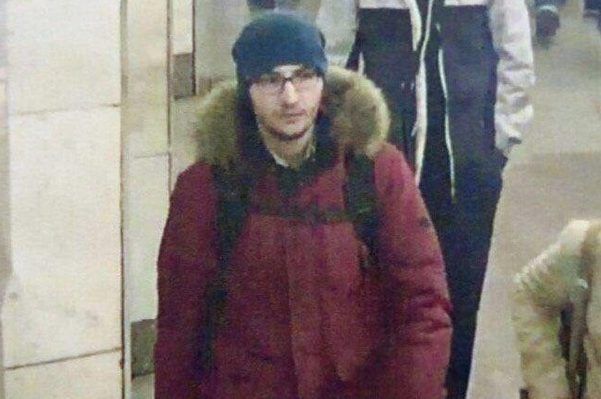 Теракт в Пітері: що відомо про ймовірного смертника