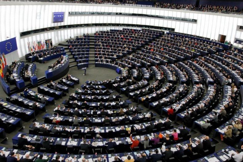 В Європарламенті зірвали розгляд українського безвізу