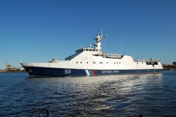 У Криму затримали українське судно і вимагають гроші