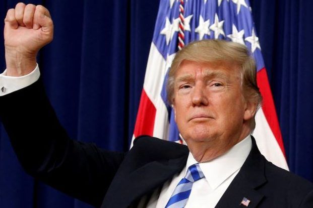Трамп привітав армію з атакою в Сирії