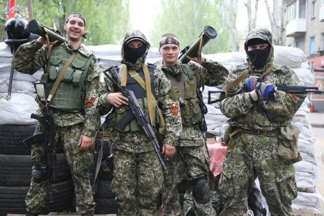 Росія відправляє в Донецьк і Луганськ спецгрупи “кураторів”