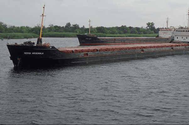 У Чорному морі затонуло судно з українцями
