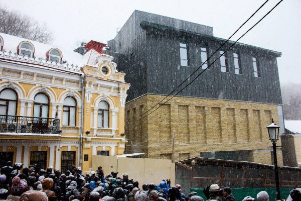 Менший і з балконом: альтернативний проект Театру на Подолі