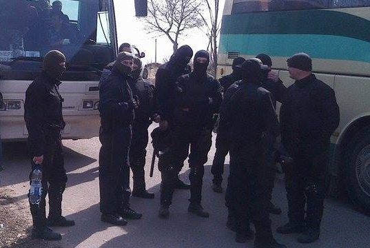 У Сирії терористи заблокували 3 тис. людей