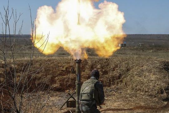 Ситуація у зоні АТО: сепаратисти ведуть мінометний обстріл