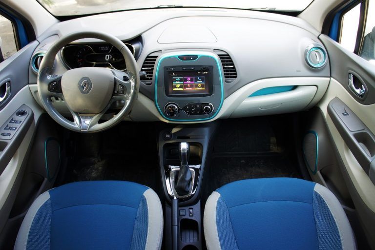 Тест-драйв Renault Captur: “смарт-квартира” на колесах Фото 6