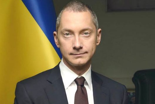 Борис Ложкин задекларировал коллекцию картин, книг и беговую дорожку
