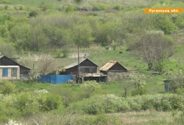 Прикрываясь мирными жителями, открывают огонь из их домов, — боец ВСУ