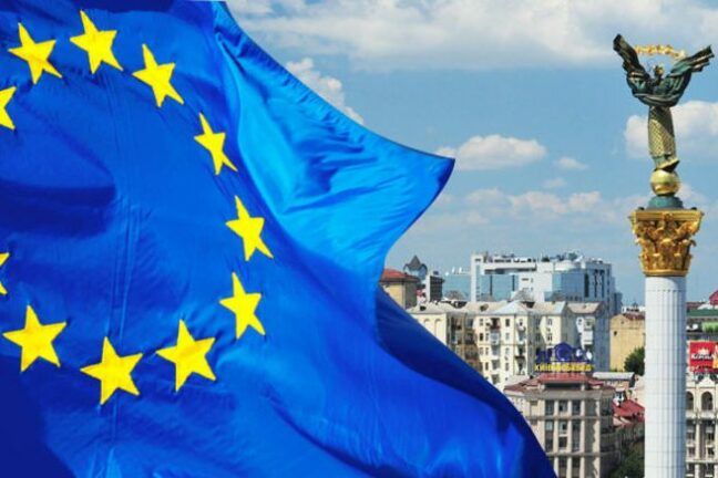 Безвизовый режим для украинцев: кто поедет в ЕС