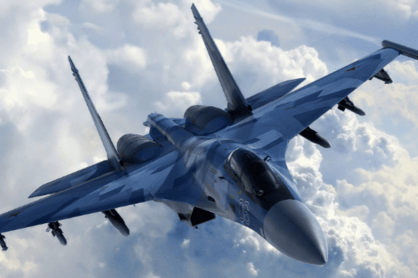 США заявили про дивні дії російського винищувача у Чорному морі