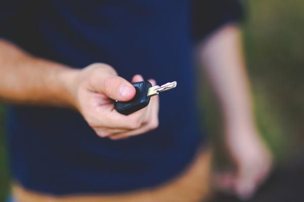 Аферисты отбирают у украинцев авто по новой схеме