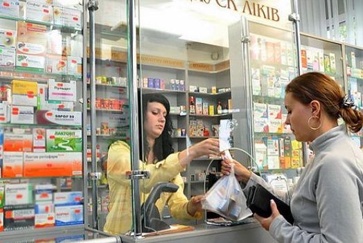 Українська фармацевтична компанія звинуватила ПРООН в непрозорості проведення тендерів для МОЗу