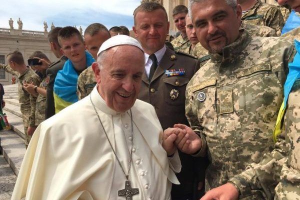 Бойцы АТО на аудиенции Папы Римского в Ватикане