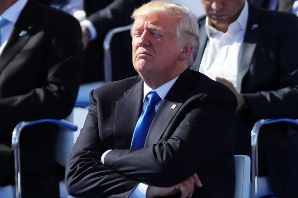 Премьер Черногории ответил на толчок Трампа