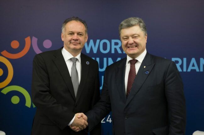 Порошенко відкрив двері в Європу без віз
