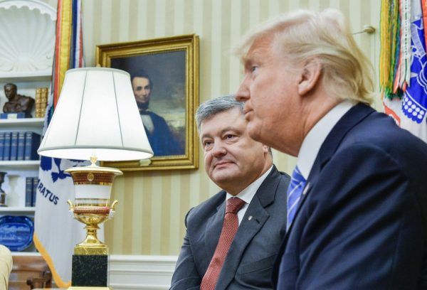 Це була не просто бесіда. Які карти Трамп показав Порошенку переговоры трампа и порошенко