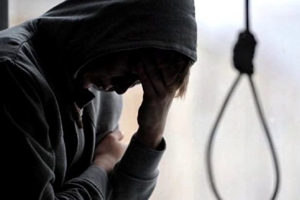 У Боярці 13-річний хлопець повісився на турніку