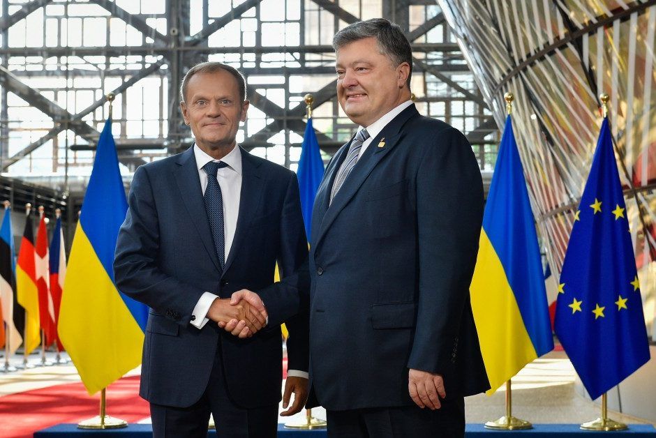Туск: Україна заслуговує більшого від ЄС