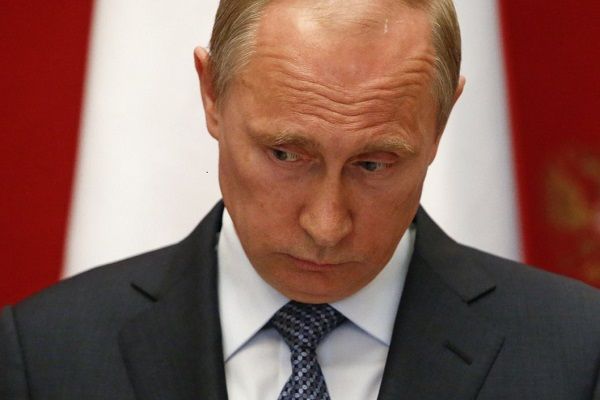 Росіяни обрали найвидатнішою людиною не Путіна