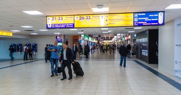 В аэропорту Борисполь застряли сотни пассажиров