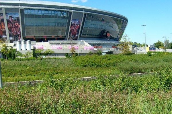 Заява Шахтаря щодо захопленої Донбас Арени