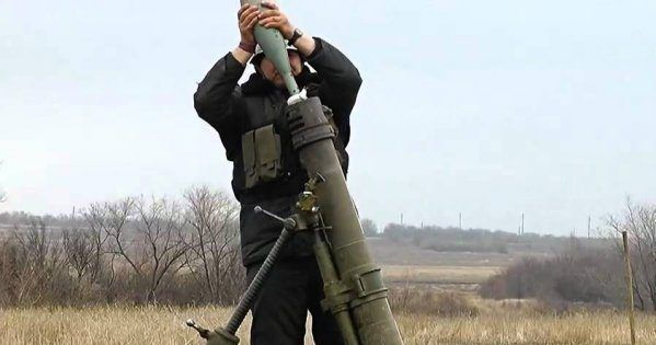 Ситуація в зоні АТО: вночі ворог підступно б’є з мінометів Міномети Донбас