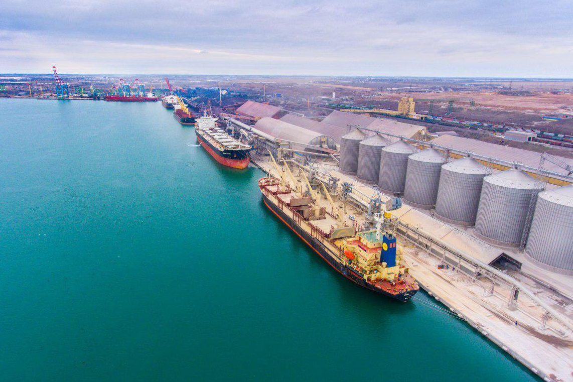 ТІС став лідером з обробки морських вантажів в Україні порт