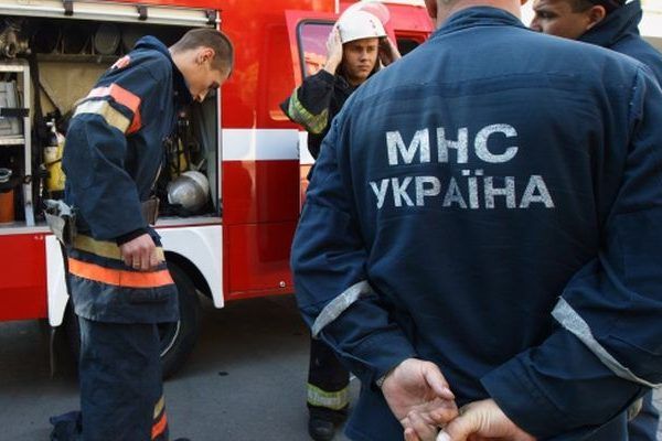 Під Харковом впав літак. Рятувальники не підтверджують інформацію упал самолет