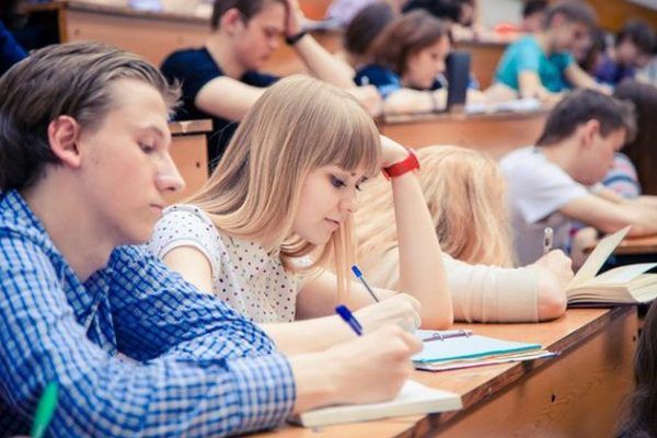 Коли оприлюднять списки студентів-бюджетників Студенти