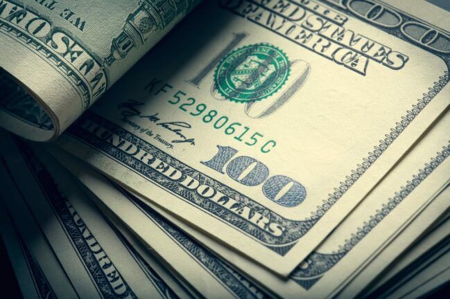 Размещение еврооблигаций. $1,32 млрд дивидендов уже в Украине