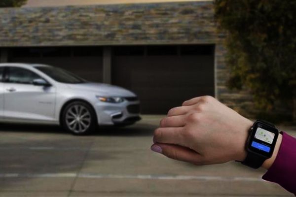 Наручний годинник тепер може керувати Chevrolet