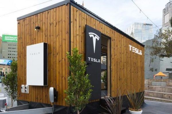 Будинок майбутнього від Tesla на колесах