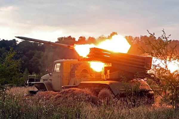 Бойовики відкрили вогонь з Градів. Поранені троє бійців ЗСУ грады
