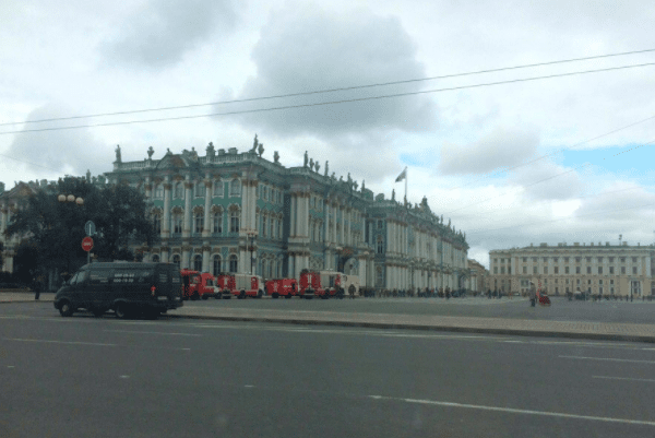 У Петербурзі горить Ермітаж Ермітаж