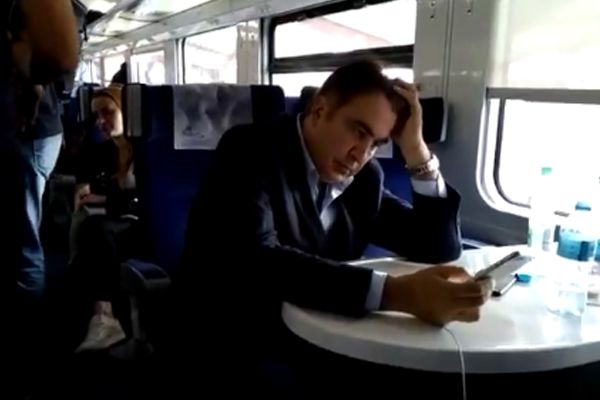 Пасажири Інтерсіті посварилися з нардепами через Саакашвілі