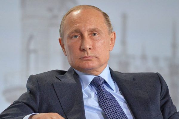Немецкий журнал грубо обозвал Путина. Россия требует извинений путин