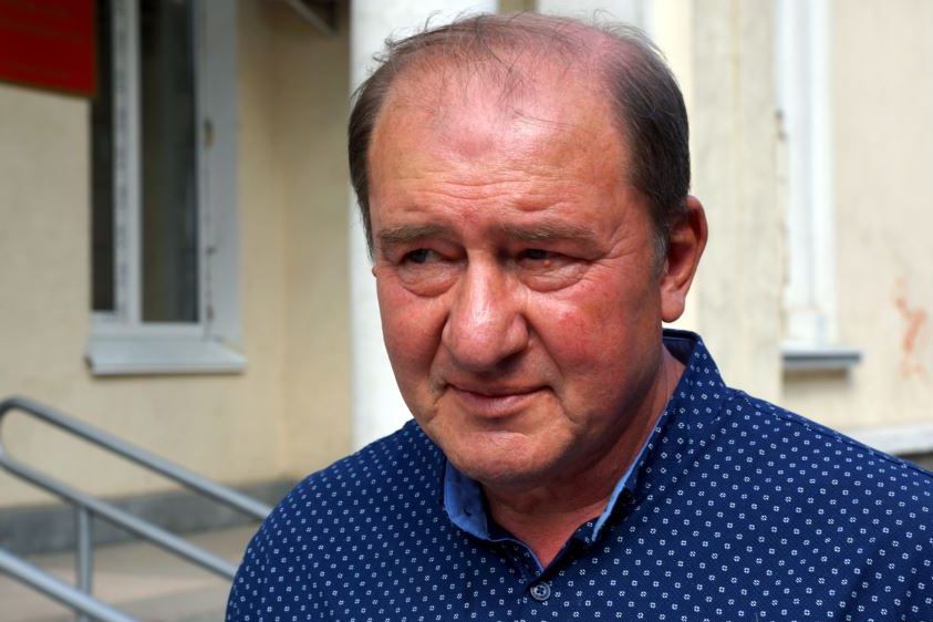 Умеров: я повернуся у Крим