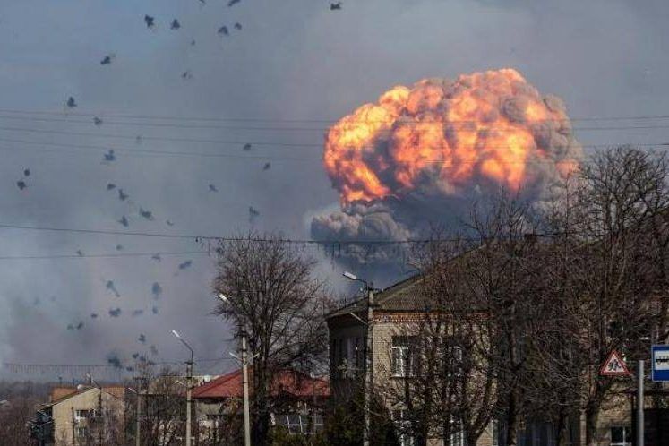 Взрывы складов боеприпасов в Украине: возобновить уничтоженное будет крайне сложно