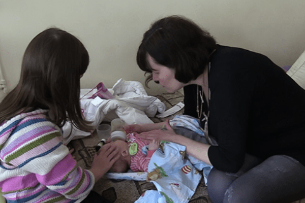 Відео визволення дитини, викраденої з дитсадка у Києві