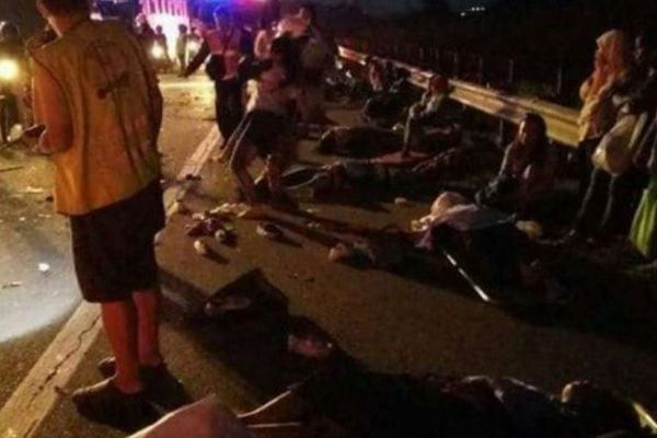 У Малайзії страшна ДТП, восьмеро загиблих