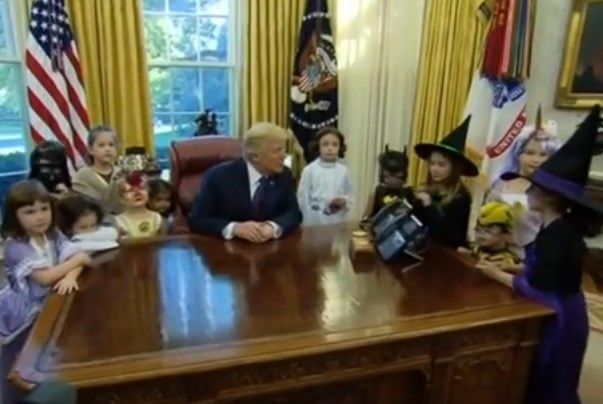 трамп хелловін діти