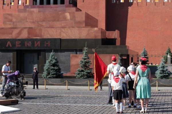 Досить витріщатися на труп: Кадиров і Поклонська