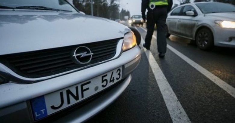 Сколько млн штрафа заплатили владельцы авто на еврономерах