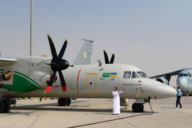 Україна представила унікальний АН-132D на Dubai Air Show