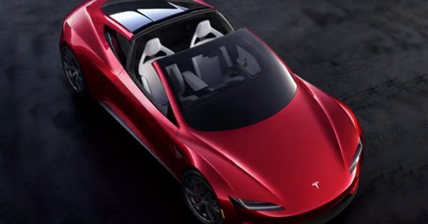 Може злетіти. На Tesla Roadster встановлять ракетні двигуни