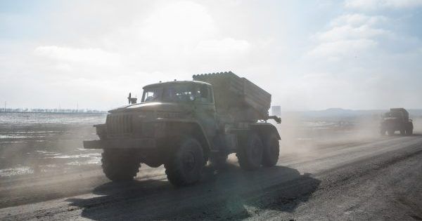 Мы стоим перед угрозой: Аваков назвал количество войск РФ на Донбассе